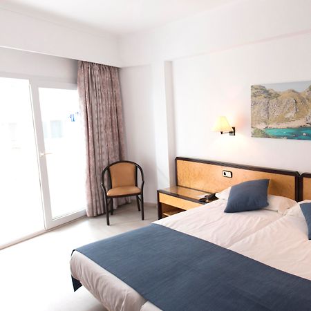 Hotel Voramar Кала Милор Екстериор снимка