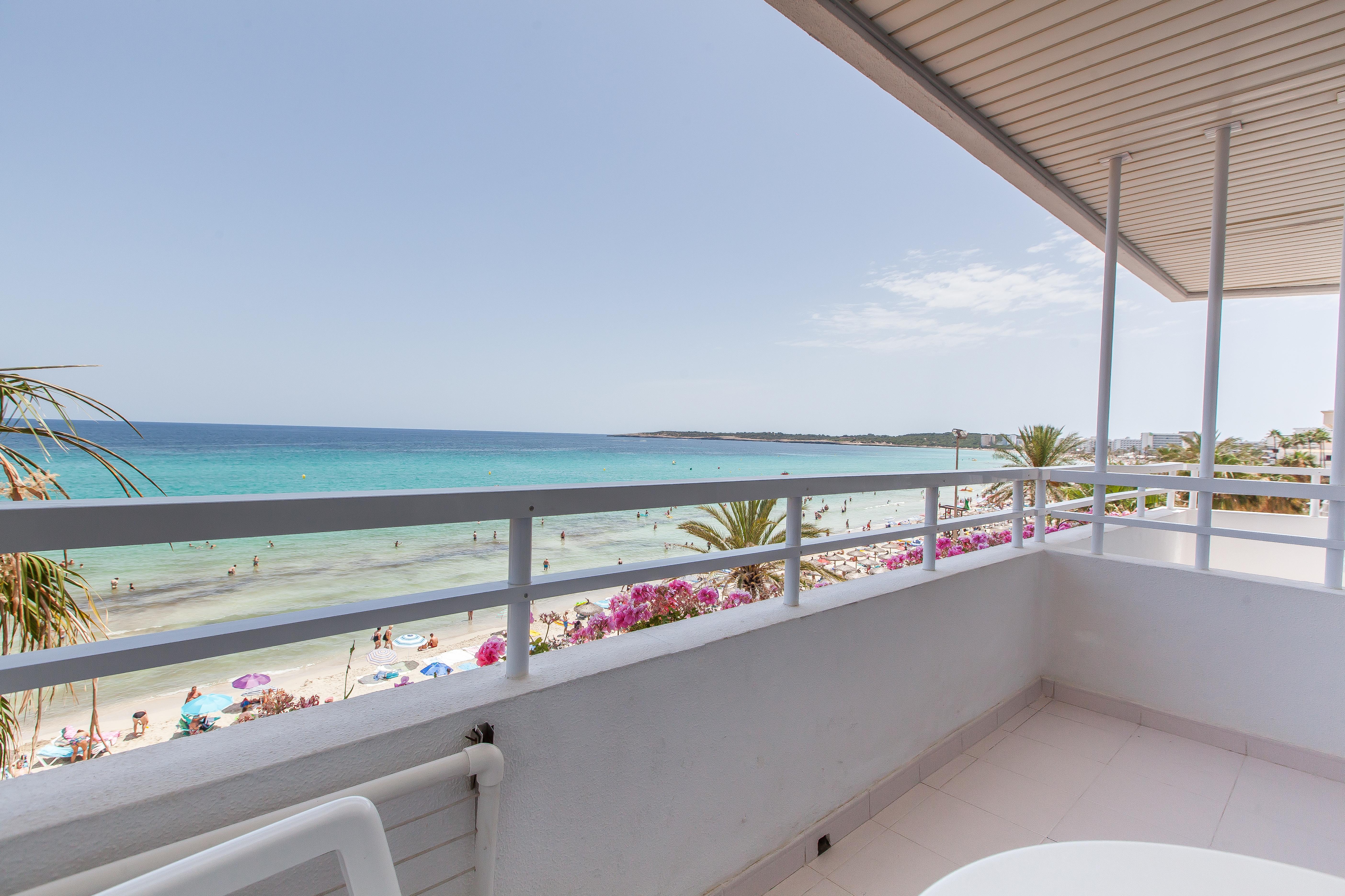 Hotel Voramar Кала Милор Екстериор снимка