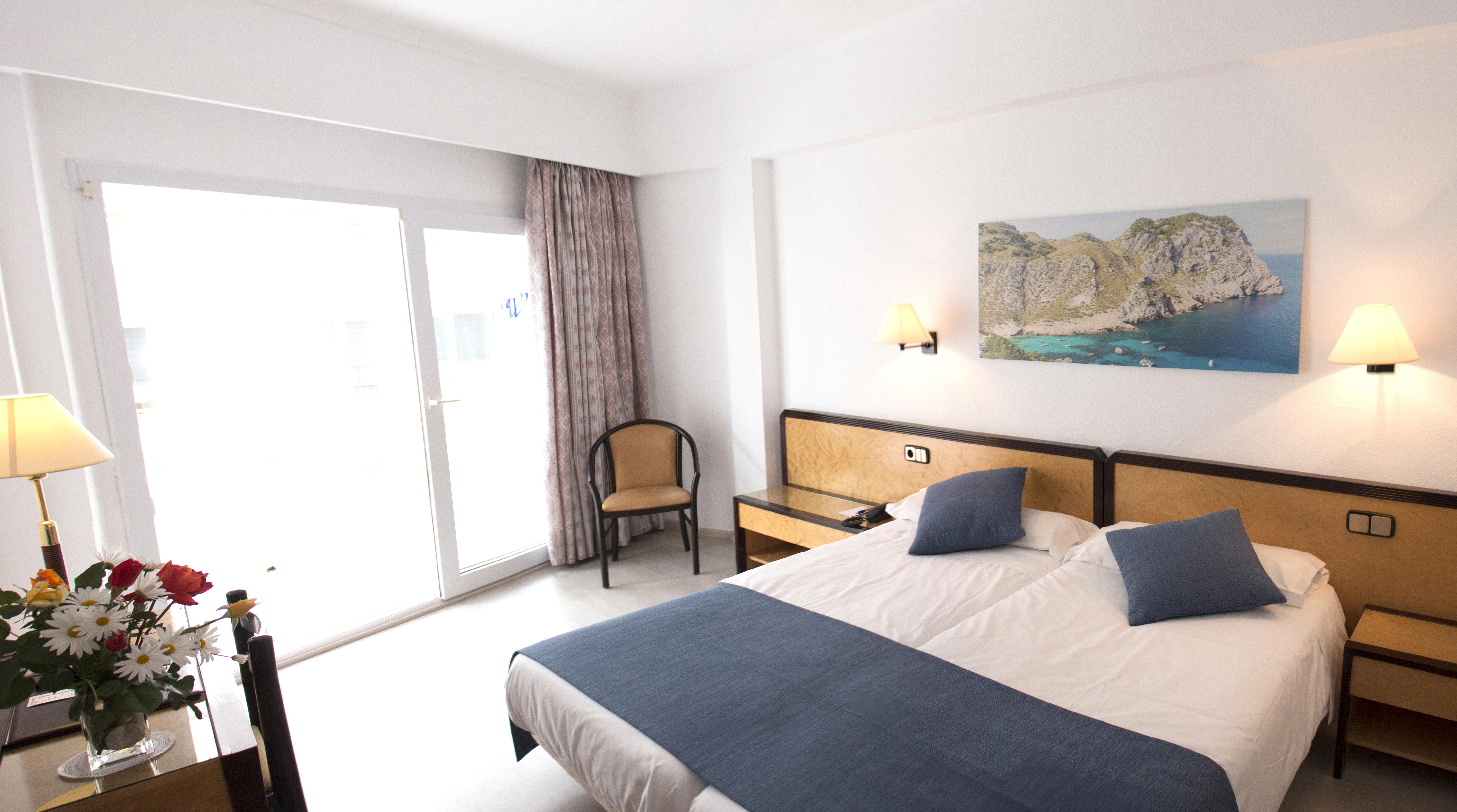 Hotel Voramar Кала Милор Екстериор снимка