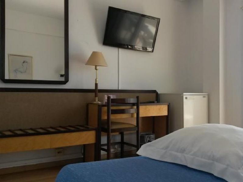 Hotel Voramar Кала Милор Екстериор снимка
