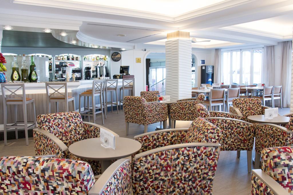Hotel Voramar Кала Милор Екстериор снимка