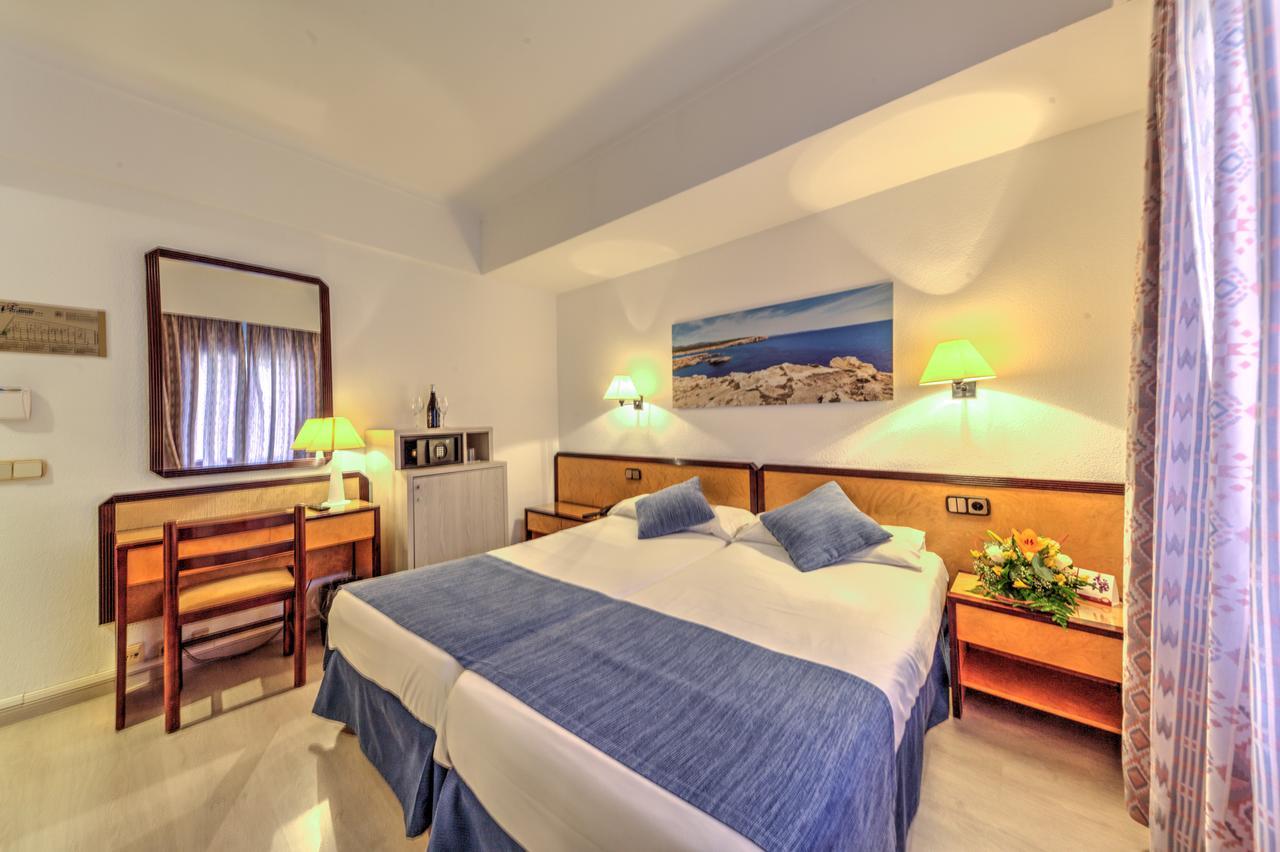 Hotel Voramar Кала Милор Екстериор снимка