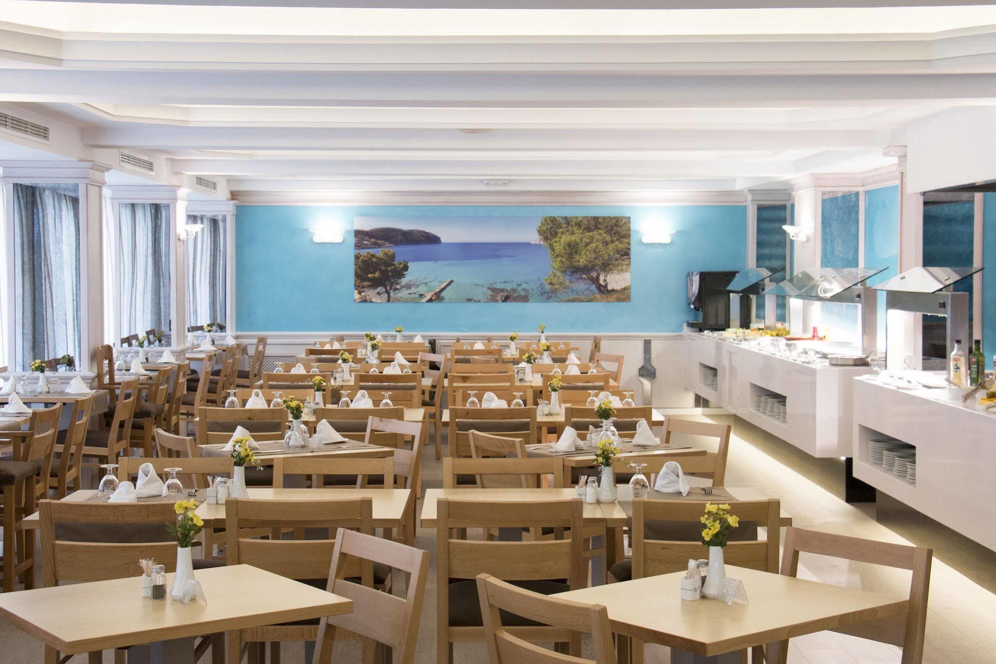 Hotel Voramar Кала Милор Екстериор снимка